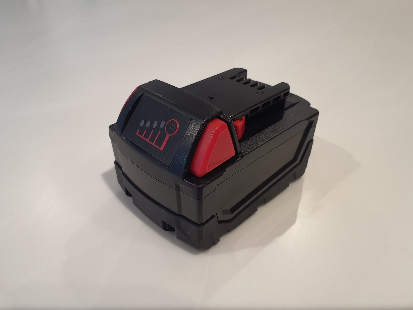 milwaukee 18v gps tracker