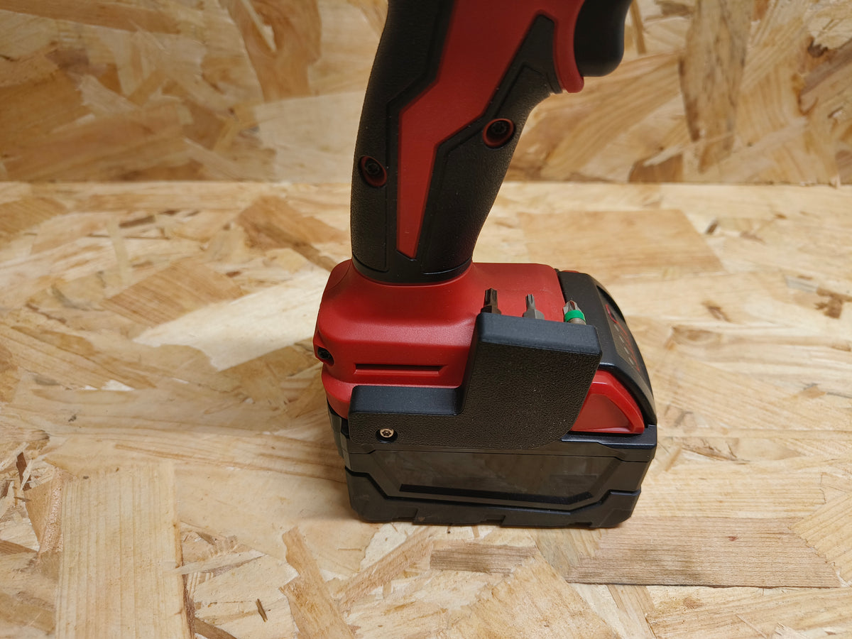 Milwaukee M18 Smart Tag Bit Holder