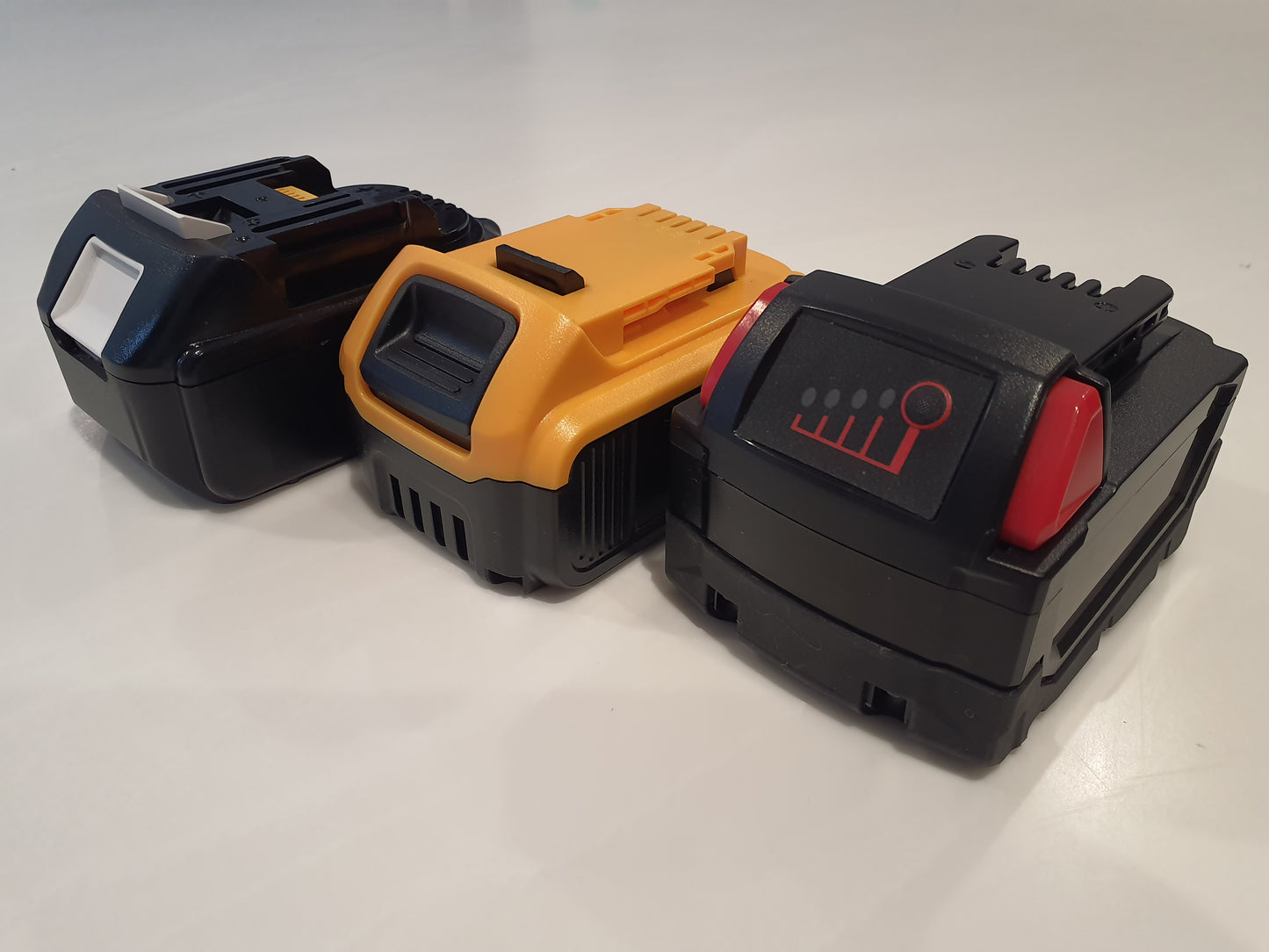 power tool 18v gps trackers
